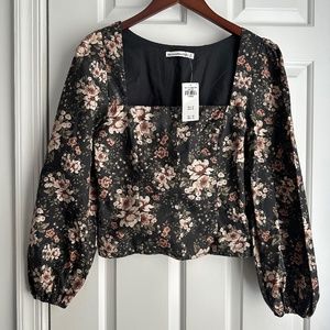 NWT Abercrombie and Fitch XS Long Sleeve Floral Top